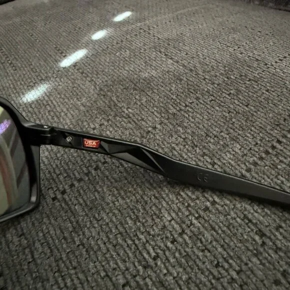 (OO9406) Oakley Sutro PRIZM Polarized Black Frame - Picture 7 of 12